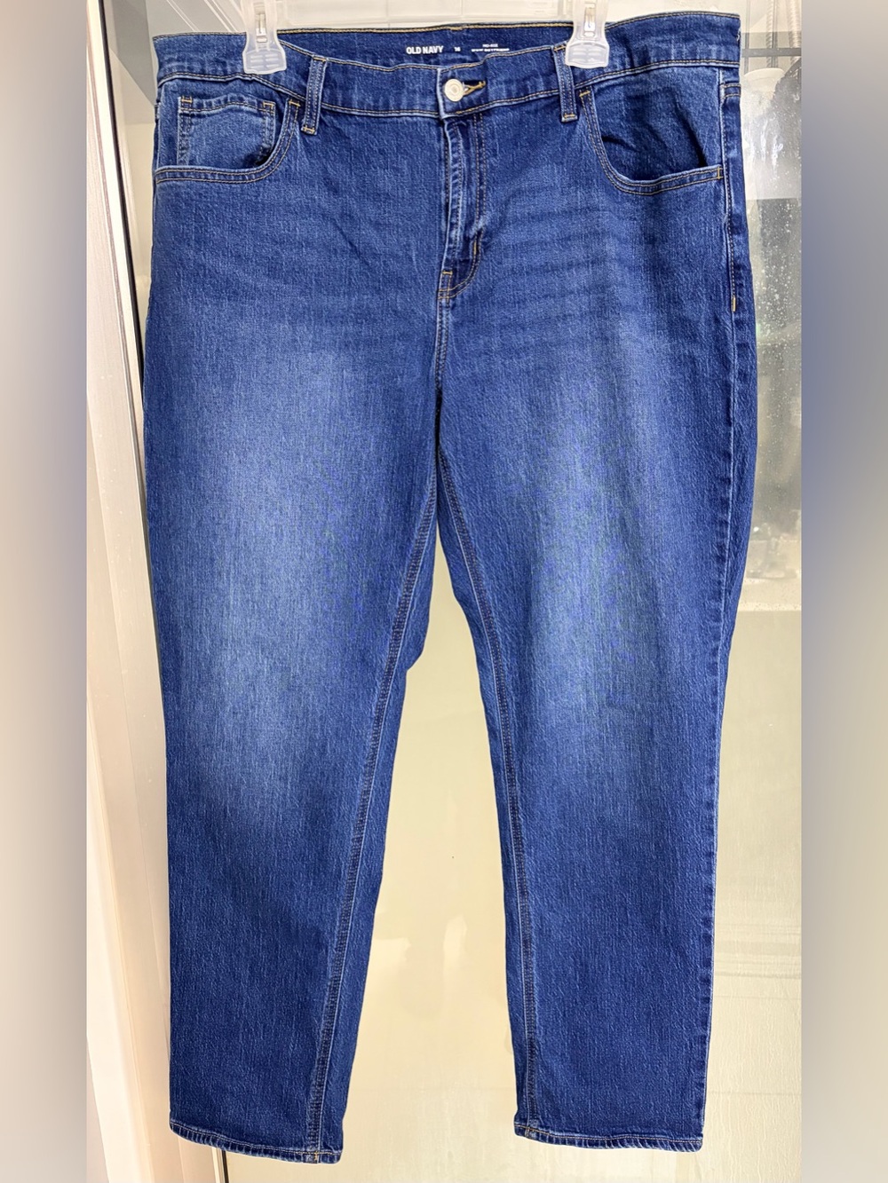 Old Navy Women’s Mid-Rise Wow Boyfriend Jeans Size 16